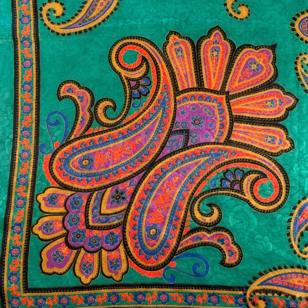 Vintage La Vilella Scarf - Picture 3 of 7